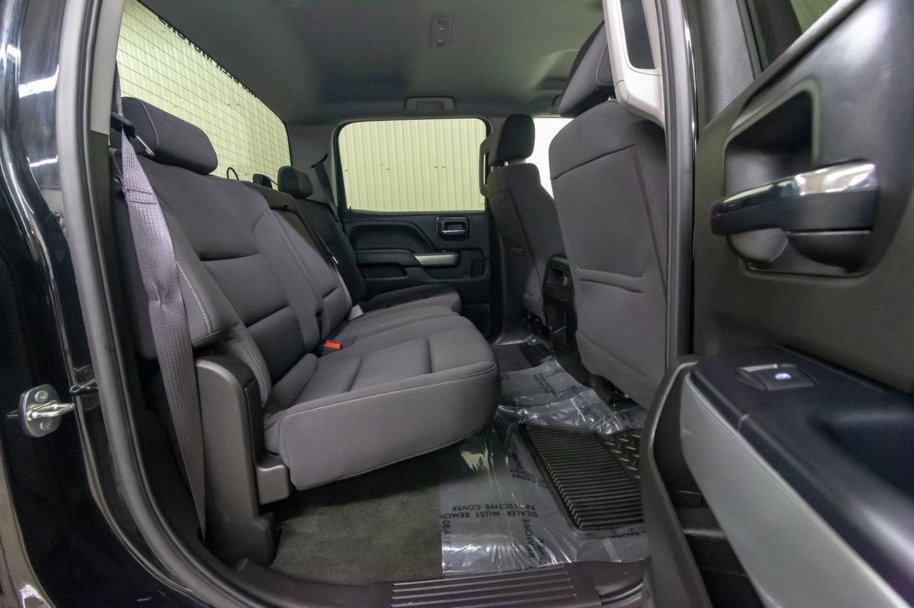 2017 Chevrolet Silverado 1500 4x4 Crew Cab LT Z71 BCam Red Deer AB