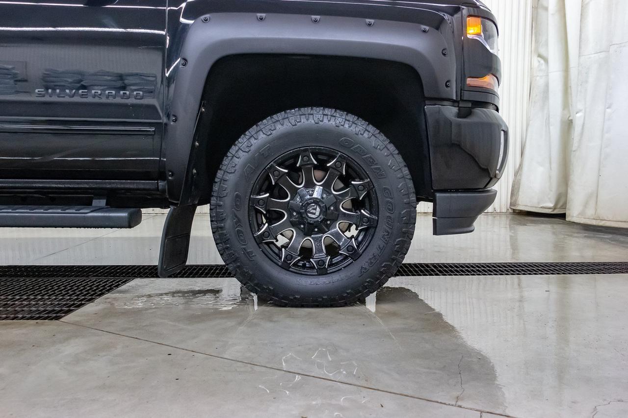 2017 Chevrolet Silverado 1500 4x4 Crew Cab LT Z71 BCam Red Deer AB