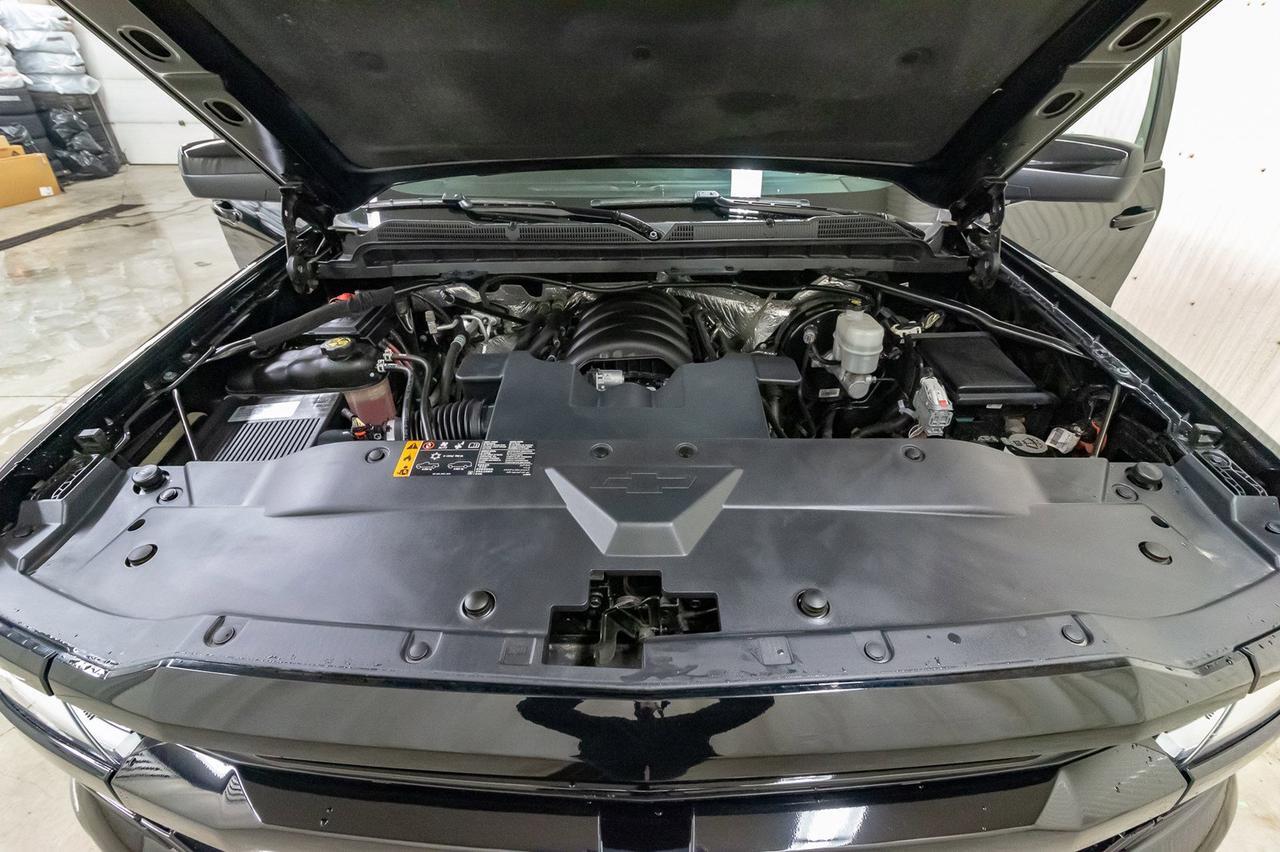 2017 Chevrolet Silverado 1500 4x4 Crew Cab LT Z71 BCam Red Deer AB