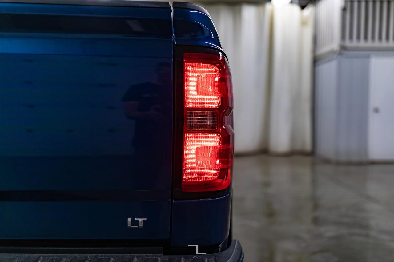 2017 Chevrolet Silverado 1500 4x4 Crew Cab LT Z71 Leather BCam Red Deer AB