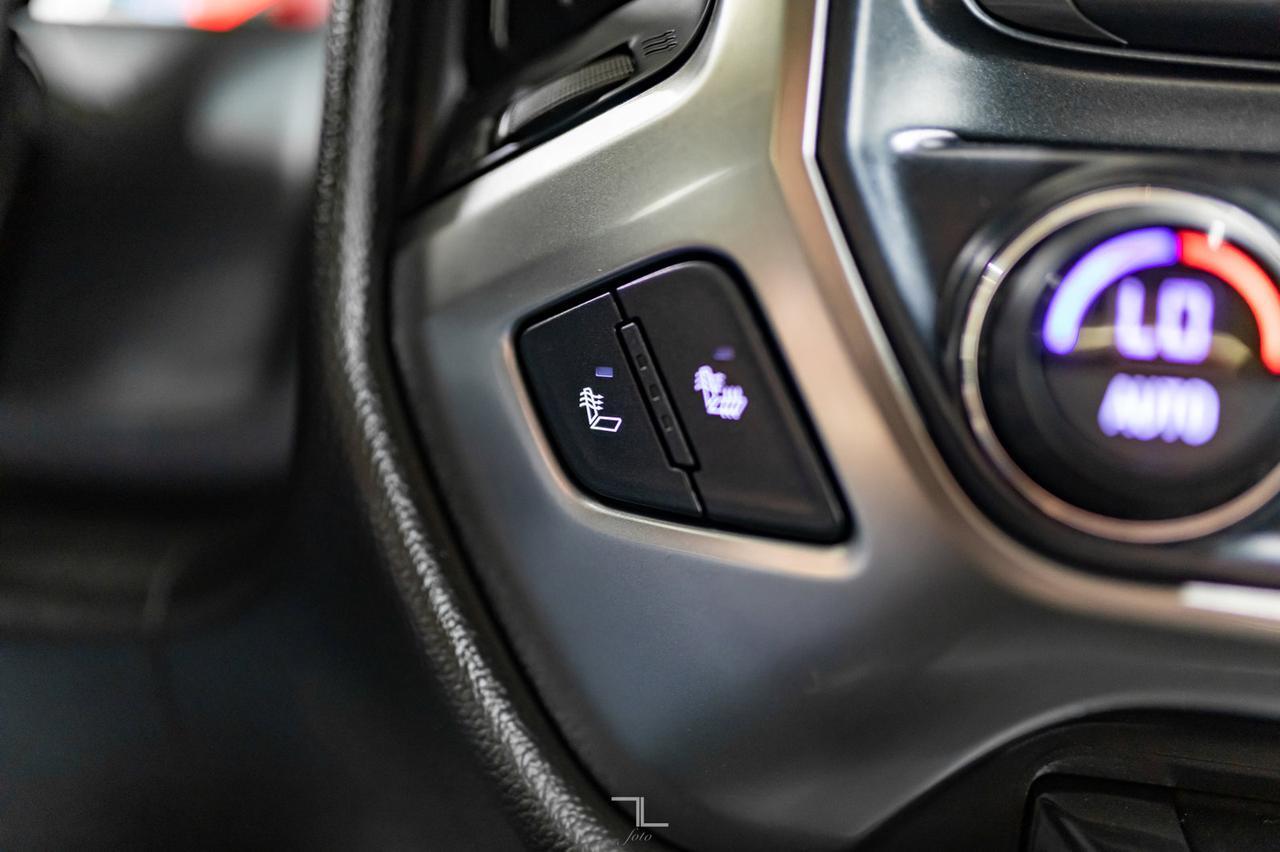 2017 Chevrolet Silverado 1500 4x4 Crew Cab LT Z71 Leather BCam Red Deer AB