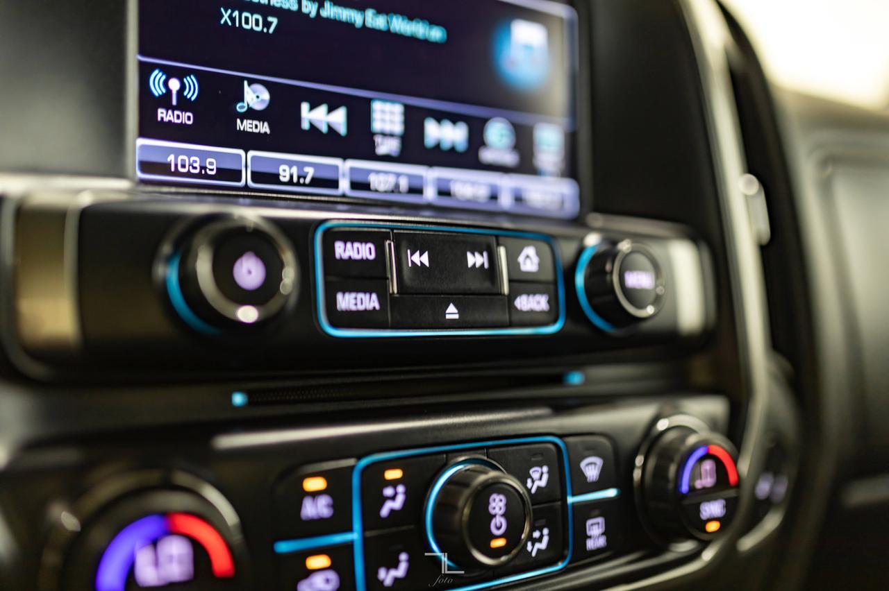 2017 Chevrolet Silverado 1500 4x4 Crew Cab LT Z71 Leather BCam Red Deer AB