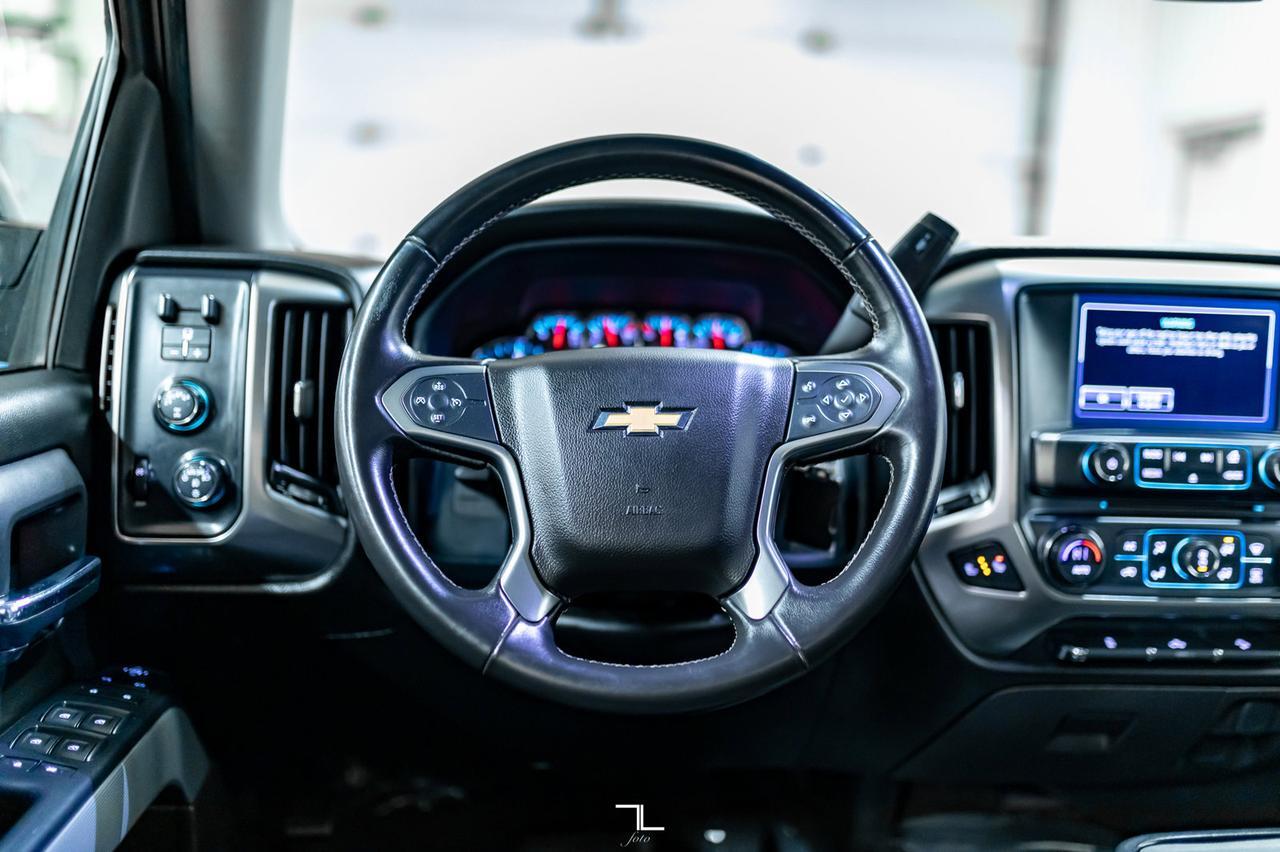 2017 Chevrolet Silverado 1500 4x4 Crew Cab LT Z71 Leather BCam Red Deer AB