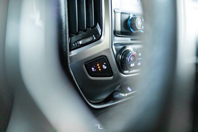 2017 Chevrolet Silverado 1500 4x4 Crew Cab LT Z71 Leather BCam Red Deer AB