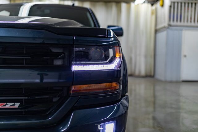 2017 Chevrolet Silverado 1500 4x4 Crew Cab LT Z71 Leather BCam Red Deer AB