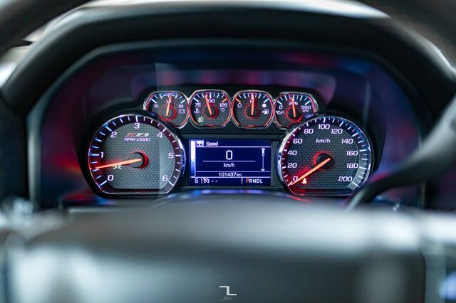 2017 Chevrolet Silverado 1500 4x4 Crew Cab LT Z71 Leather BCam Red Deer AB