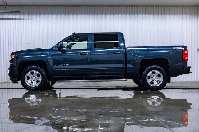 2017 Chevrolet Silverado 1500 4x4 Crew Cab LT Z71 Leather BCam Red Deer AB