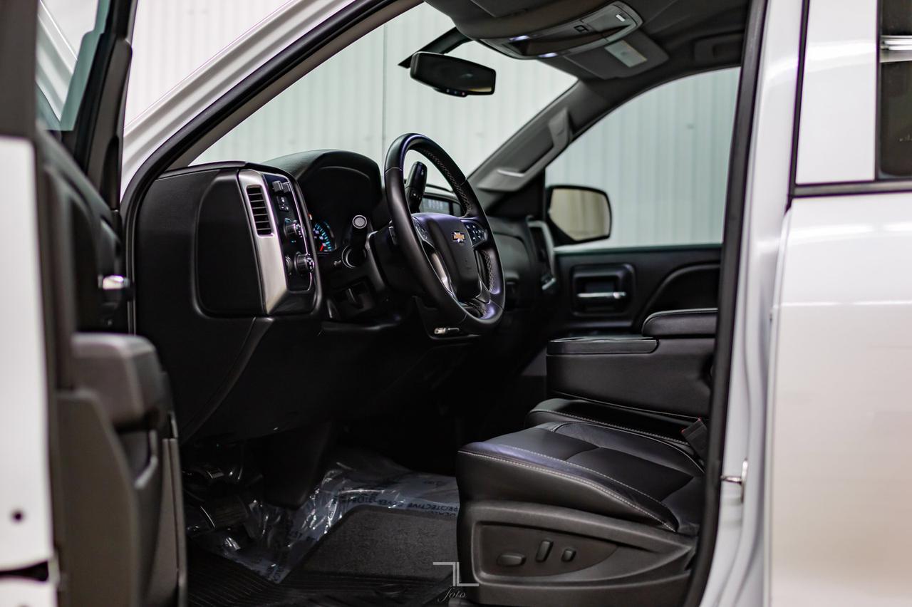 2017 Chevrolet Silverado 1500 4x4 Crew Cab LT Z71 True North Leather Bcam Red Deer AB