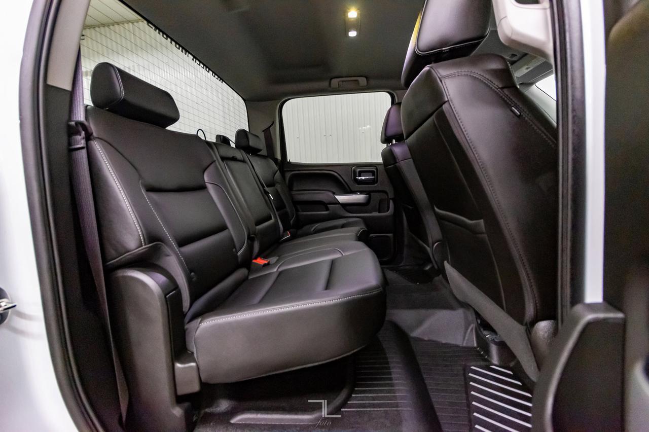 2017 Chevrolet Silverado 1500 4x4 Crew Cab LT Z71 True North Leather Bcam Red Deer AB