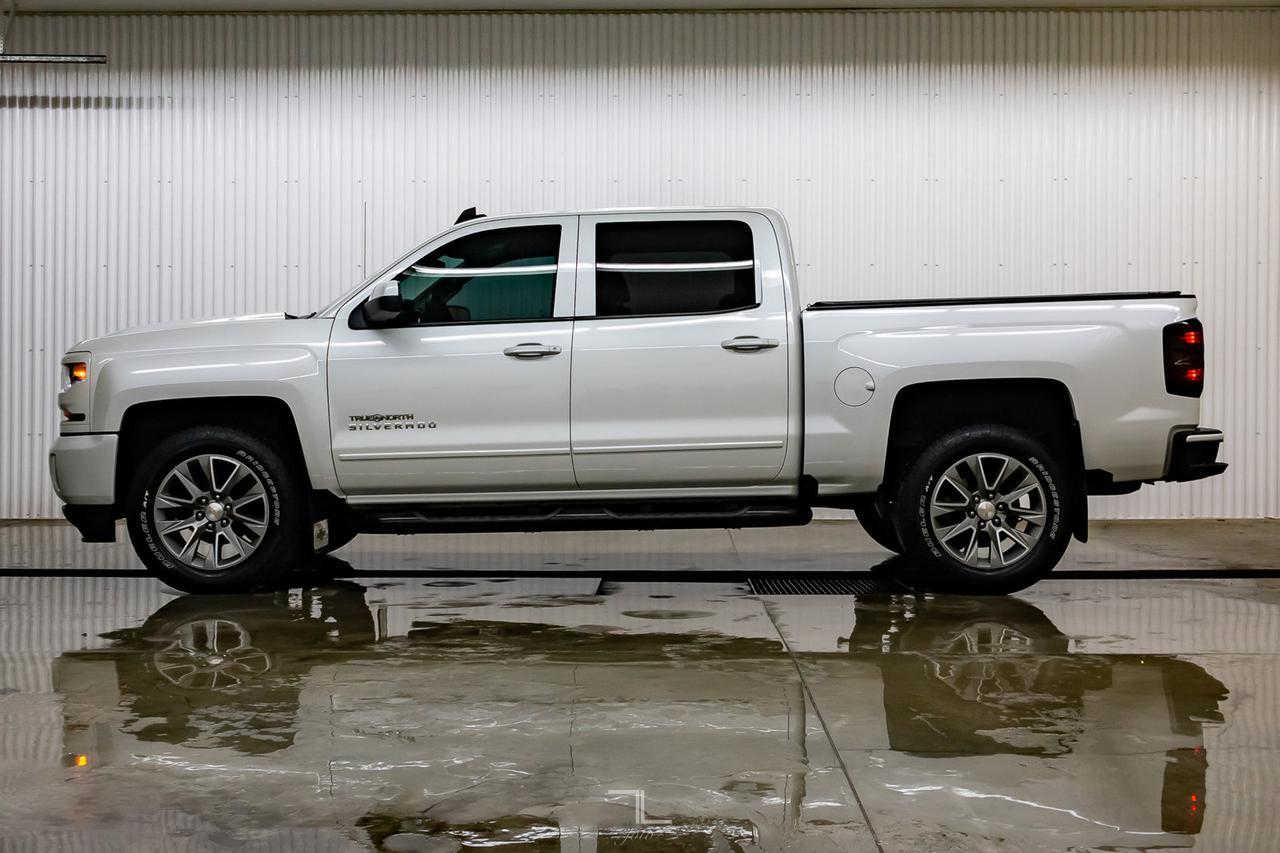 2017 Chevrolet Silverado 1500 4x4 Crew Cab LT Z71 True North Leather Bcam Red Deer AB