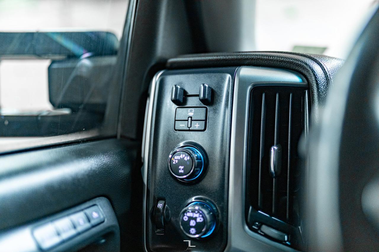 2017 Chevrolet Silverado 1500 4x4 Crew Cab LTZ Longbox Leather Nav BCam Red Deer AB