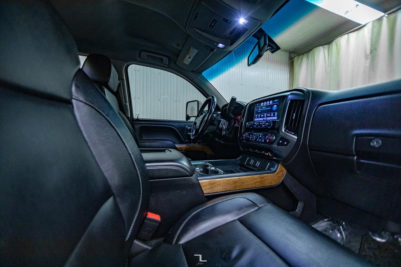 2017 Chevrolet Silverado 1500 4x4 Crew Cab LTZ Longbox Leather Nav BCam Red Deer AB