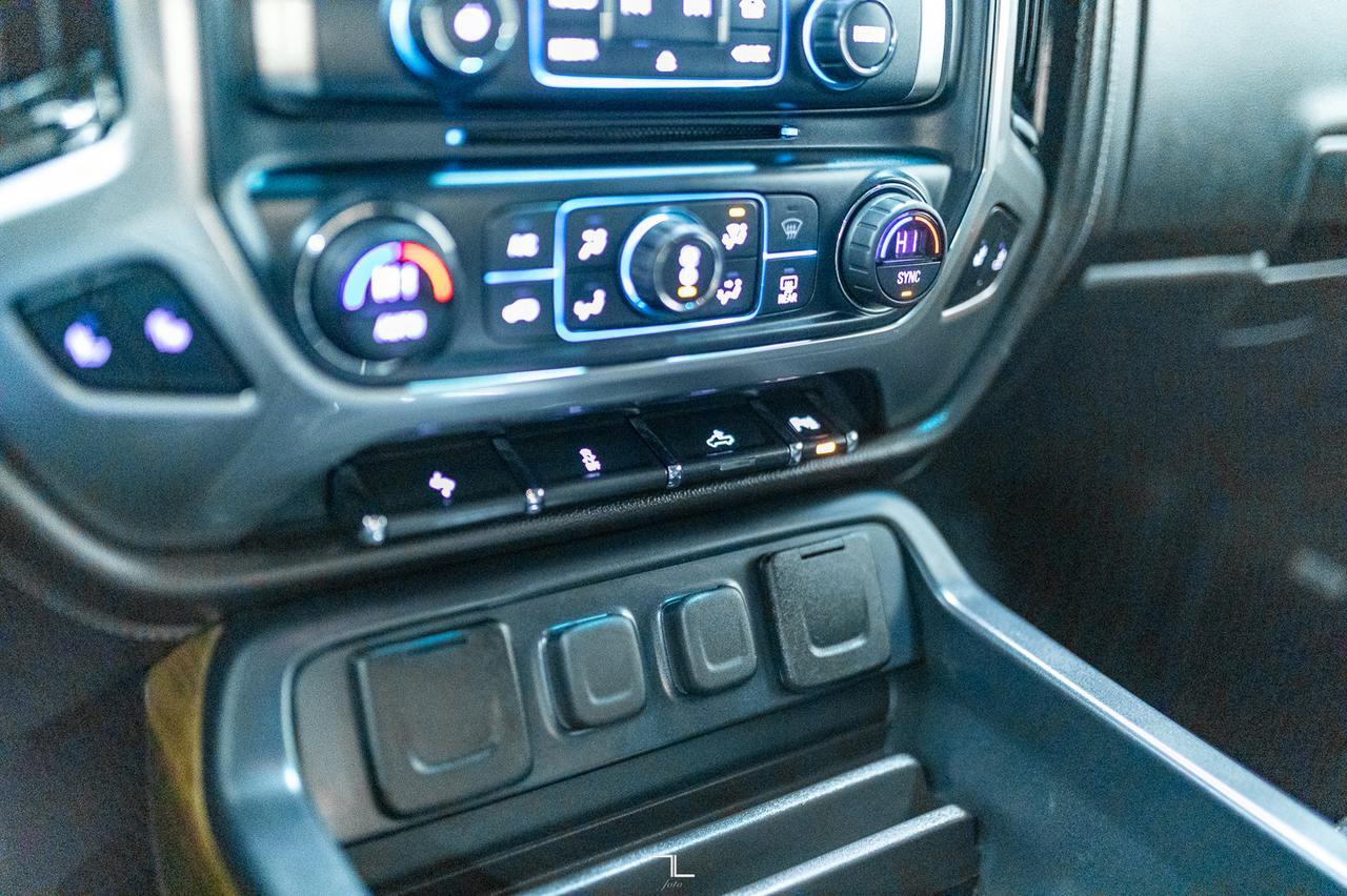 2017 Chevrolet Silverado 1500 4x4 Crew Cab LTZ Longbox Leather Nav BCam Red Deer AB