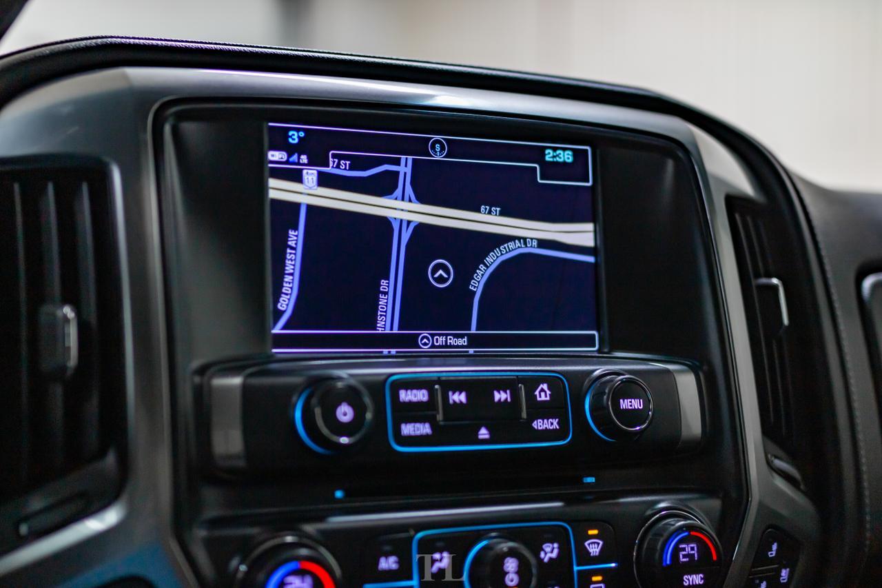 2017 Chevrolet Silverado 1500 4x4 Crew Cab LTZ Real Tree Leather Roof Nav Red Deer AB