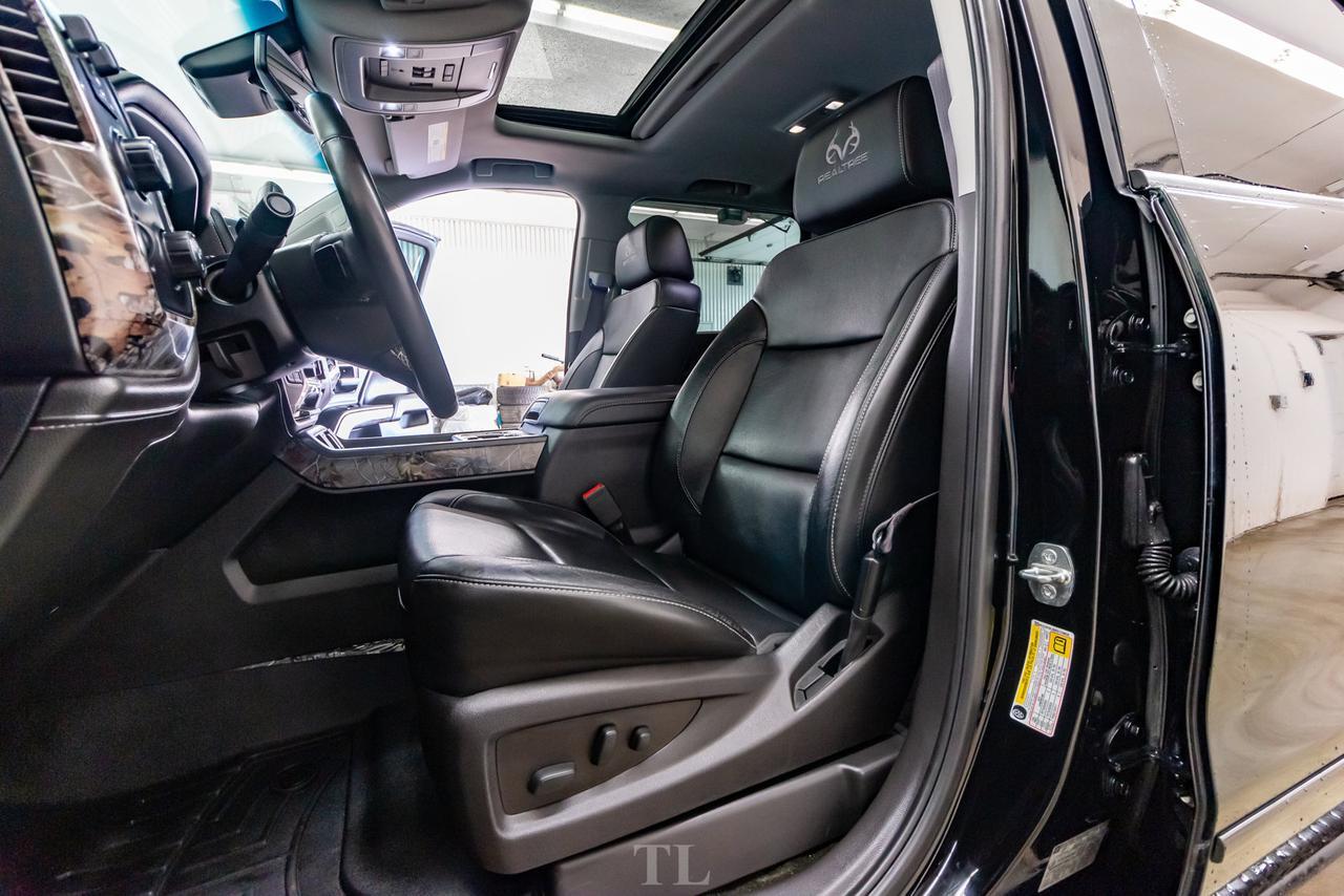 2017 Chevrolet Silverado 1500 4x4 Crew Cab LTZ Real Tree Leather Roof Nav Red Deer AB