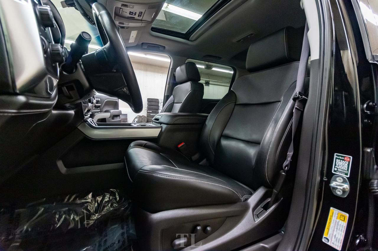 2017 Chevrolet Silverado 1500 4x4 Crew Cab LTZ Z71 Leather Roof BCam Red Deer AB