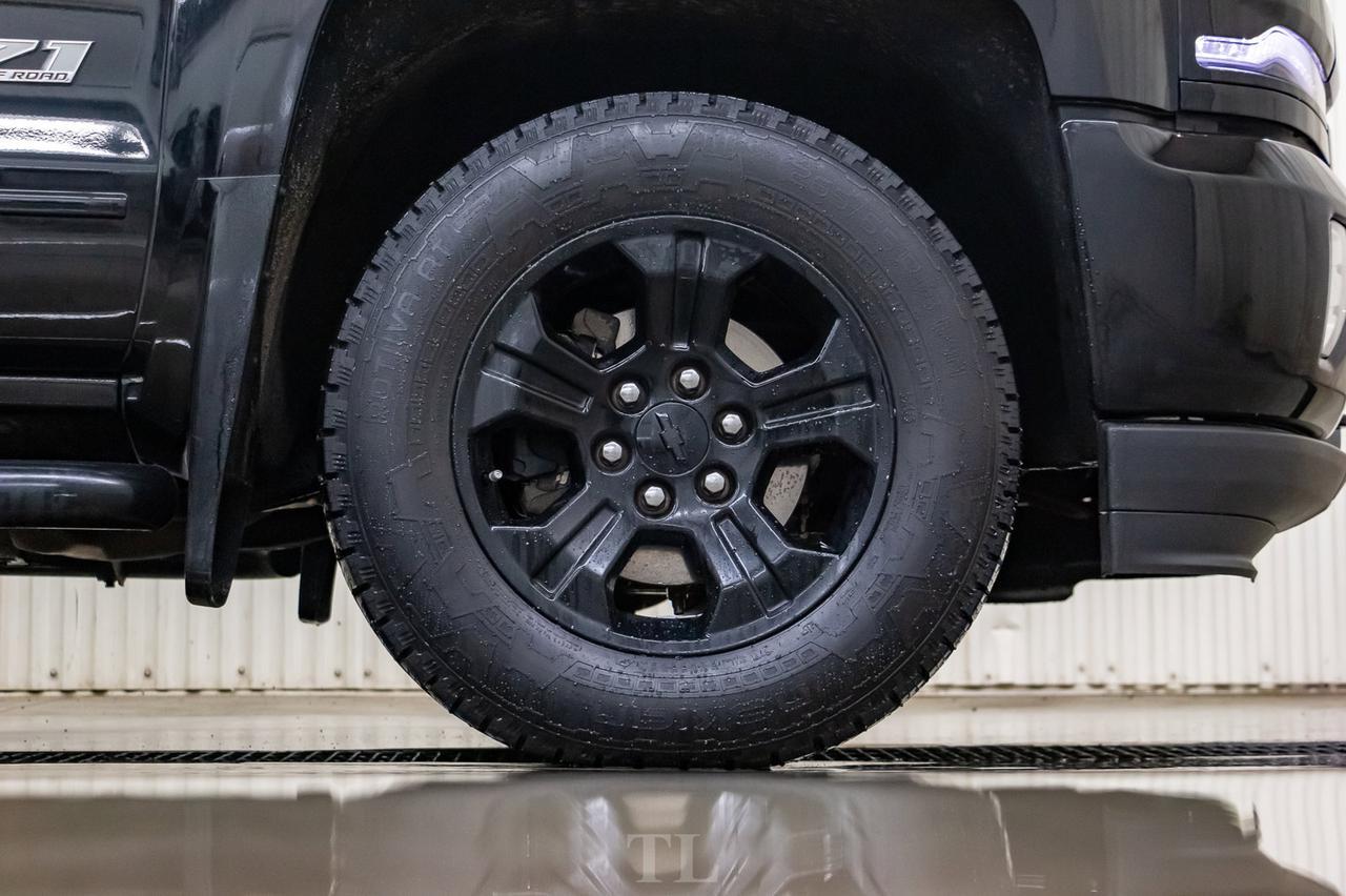 2017 Chevrolet Silverado 1500 4x4 Crew Cab LTZ Z71 Leather Roof BCam Red Deer AB