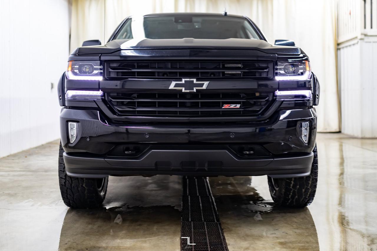2017 Chevrolet Silverado 1500 4x4 Crew Cab LTZ Z71 Leather Roof Nav 6" Lift Red Deer AB