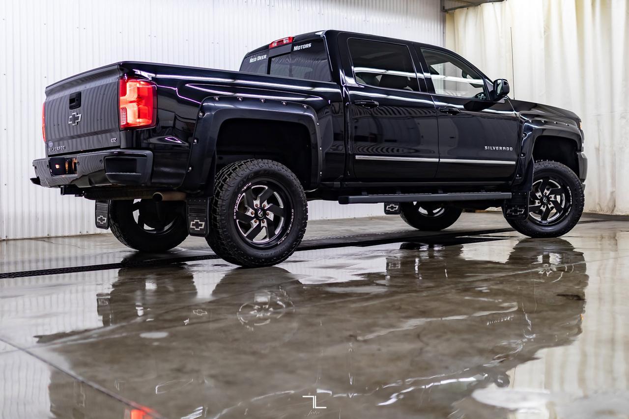 2017 Chevrolet Silverado 1500 4x4 Crew Cab LTZ Z71 Leather Roof Nav 6" Lift Red Deer AB