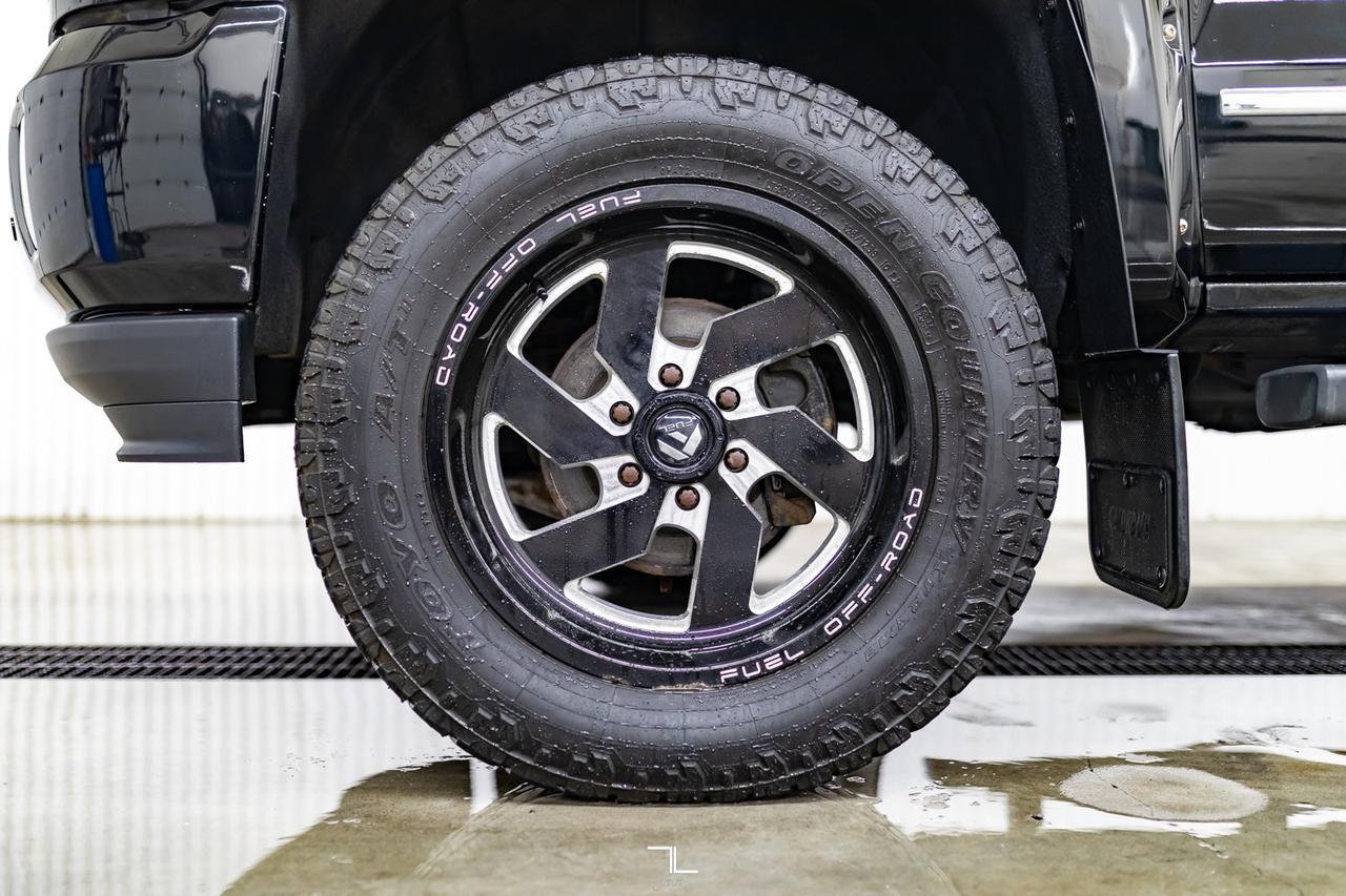 2017 Chevrolet Silverado 1500 4x4 Crew Cab LTZ Z71 Leather Roof Nav 6" Lift Red Deer AB