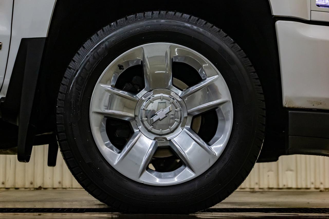 2017 Chevrolet Silverado 1500 4x4 Crew Cab LTZ Z71 Leather Roof Nav BCam Red Deer AB