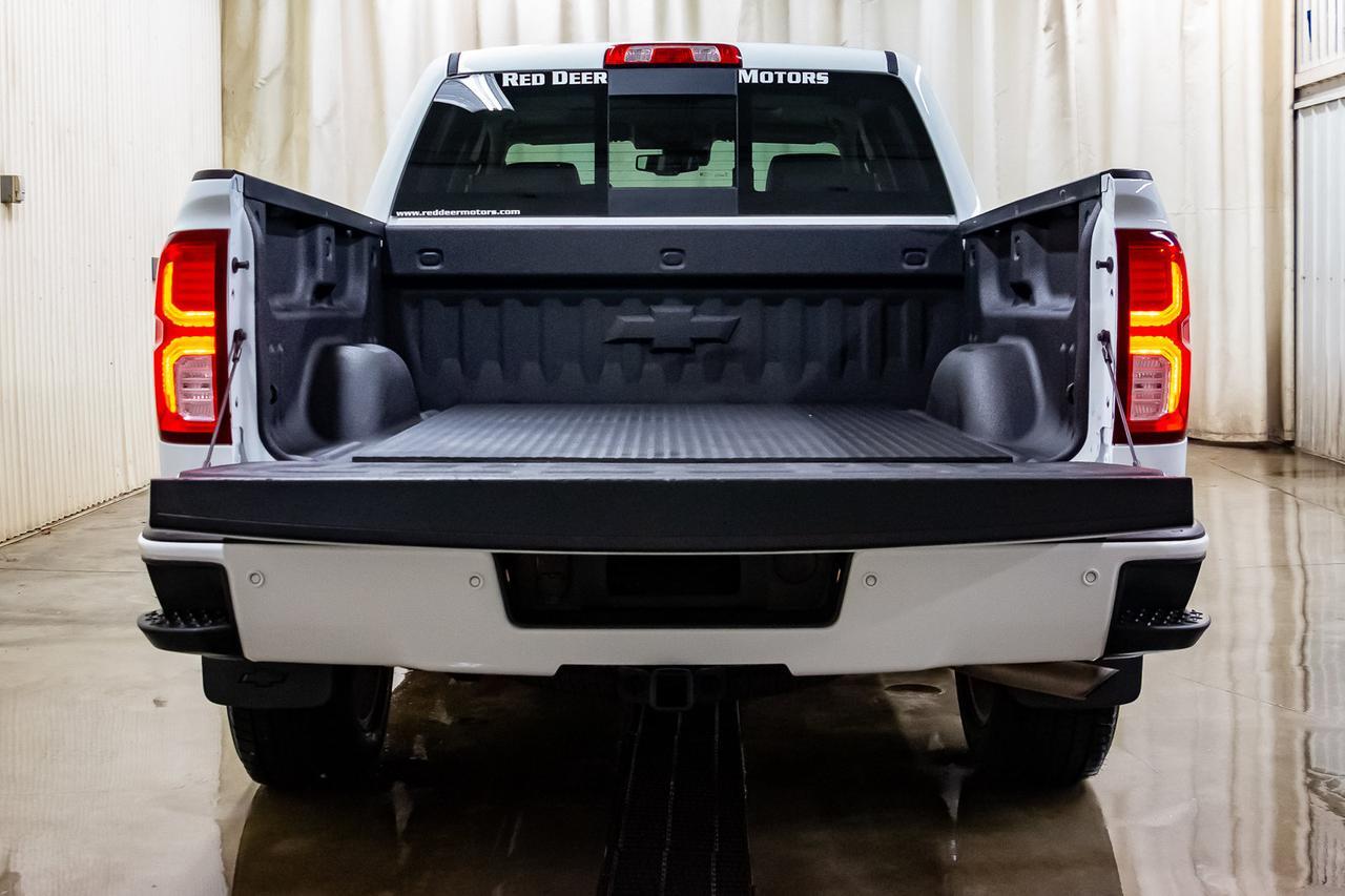 2017 Chevrolet Silverado 1500 4x4 Crew Cab LTZ Z71 Leather Roof Nav BCam Red Deer AB