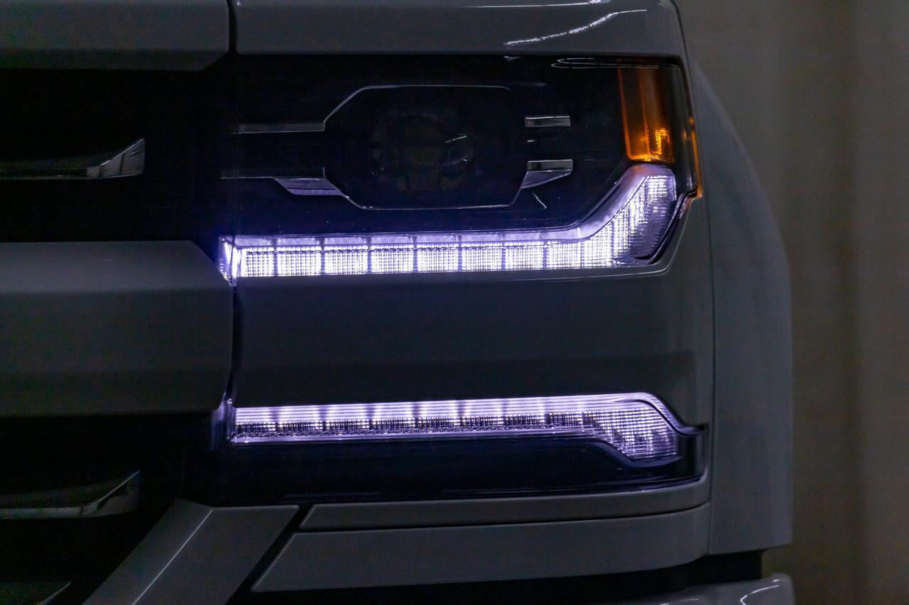 2017 Chevrolet Silverado 1500 4x4 Crew Cab LTZ Z71 Leather Roof Nav BCam Red Deer AB