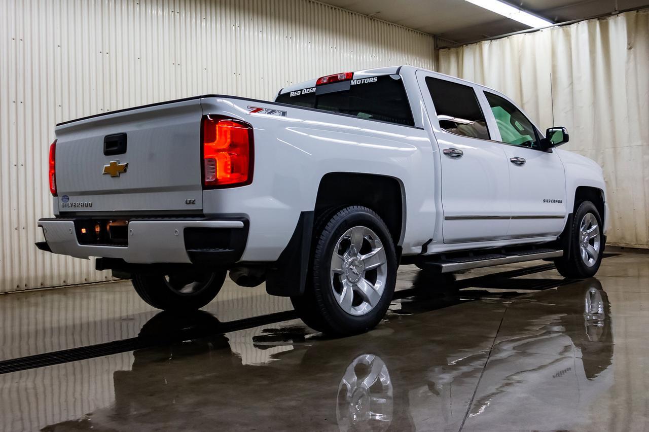 2017 Chevrolet Silverado 1500 4x4 Crew Cab LTZ Z71 Leather Roof Nav BCam Red Deer AB