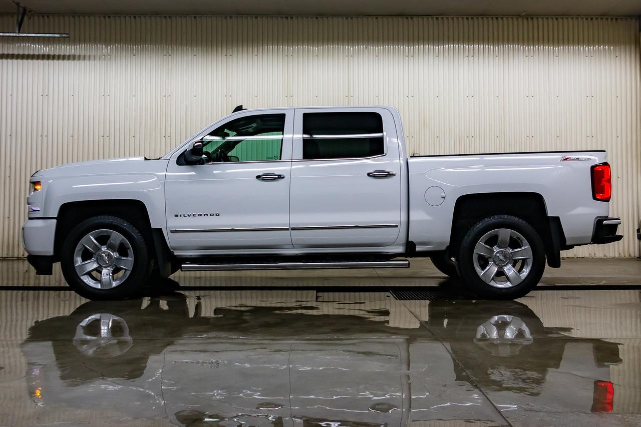 2017 Chevrolet Silverado 1500 4x4 Crew Cab LTZ Z71 Leather Roof Nav BCam Red Deer AB