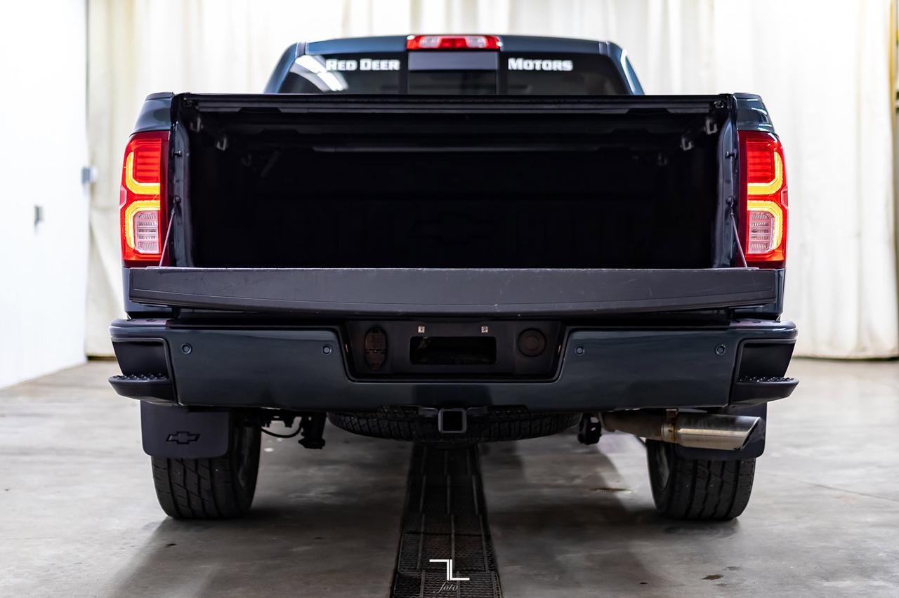 2017 Chevrolet Silverado 1500 4x4 Crew Cab LTZ Z71 Leather Roof Nav Red Deer AB