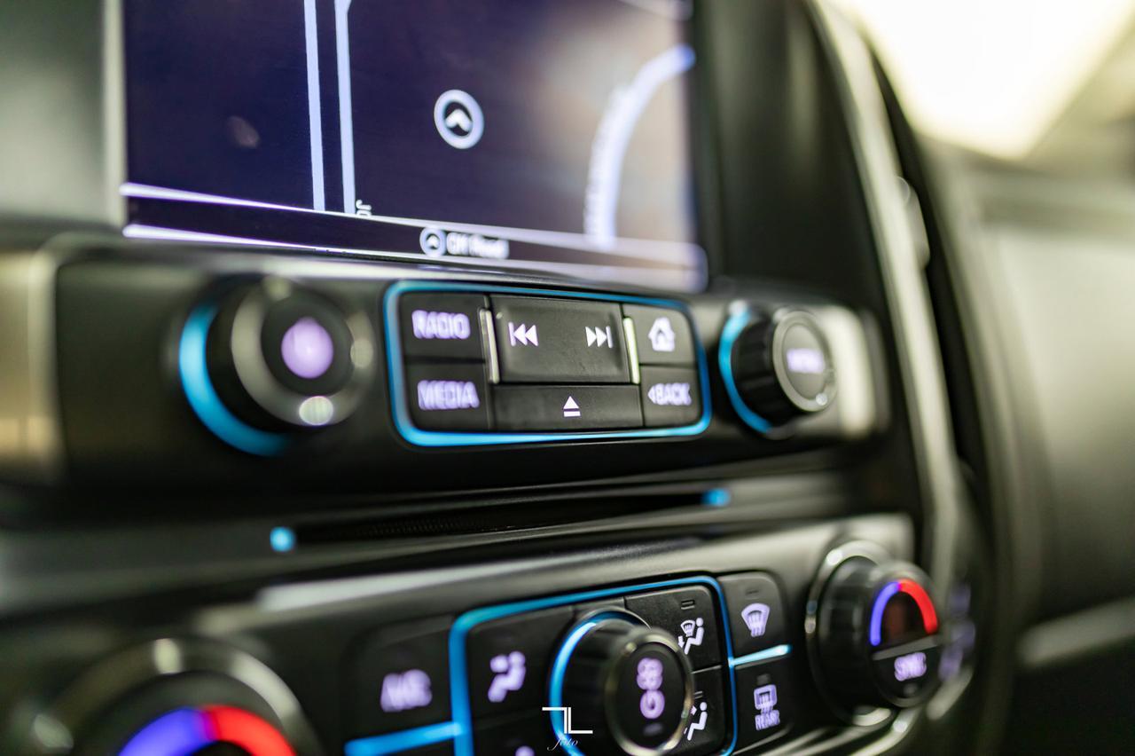 2017 Chevrolet Silverado 1500 4x4 Crew Cab LTZ Z71 Leather Roof Nav Red Deer AB