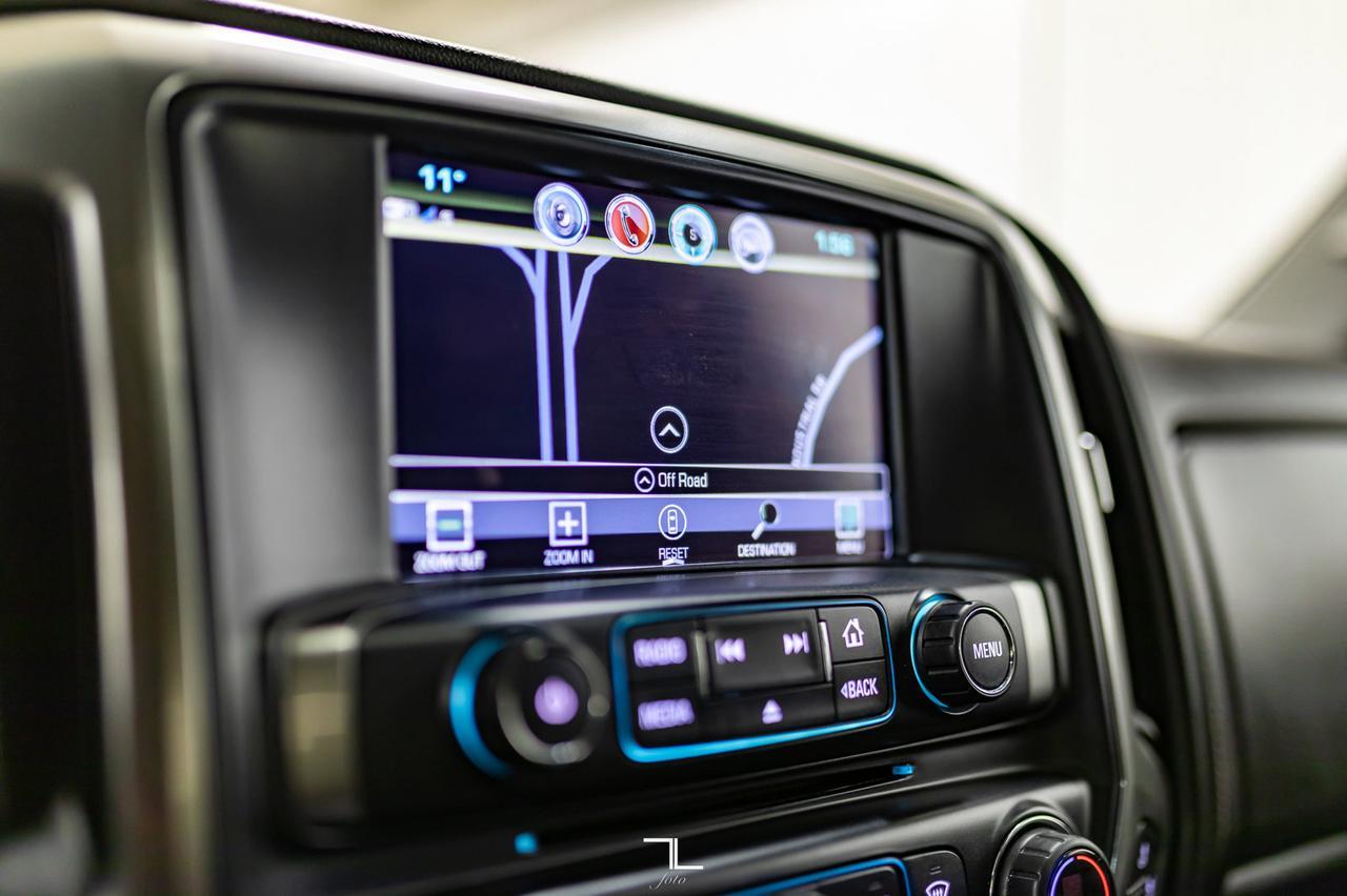 2017 Chevrolet Silverado 1500 4x4 Crew Cab LTZ Z71 Leather Roof Nav Red Deer AB