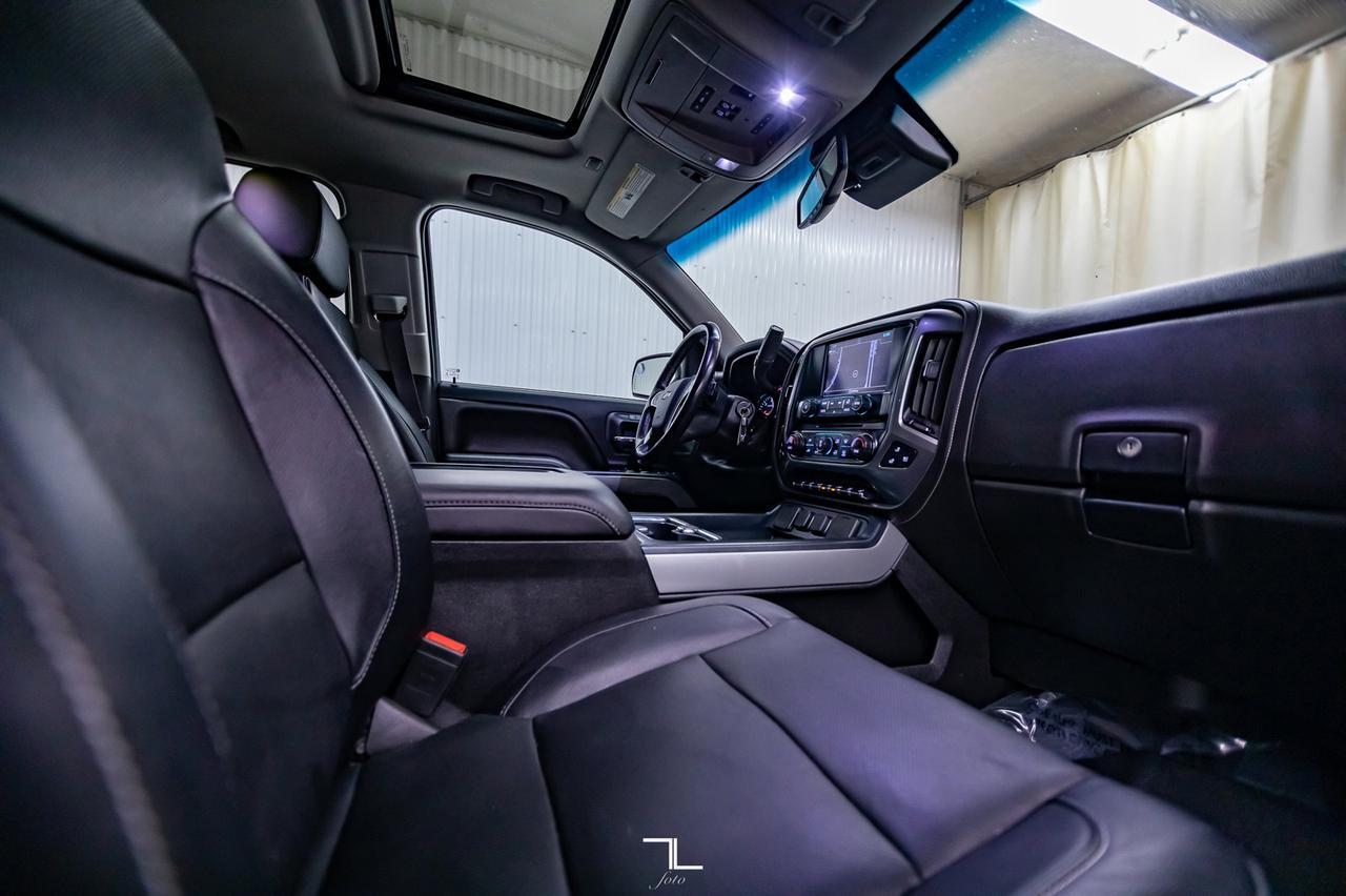 2017 Chevrolet Silverado 1500 4x4 Crew Cab LTZ Z71 Leather Roof Nav Red Deer AB
