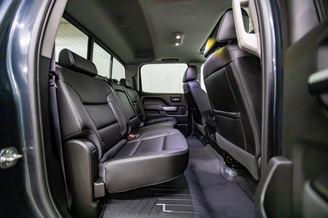 2017 Chevrolet Silverado 1500 4x4 Crew Cab LTZ Z71 Leather Roof Nav Red Deer AB