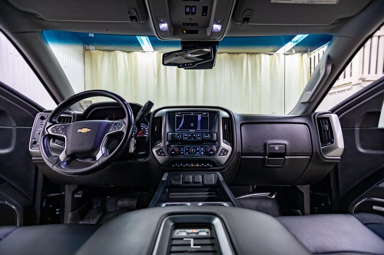 2017 Chevrolet Silverado 1500 4x4 Crew Cab LTZ Z71 Leather Roof Nav Red Deer AB