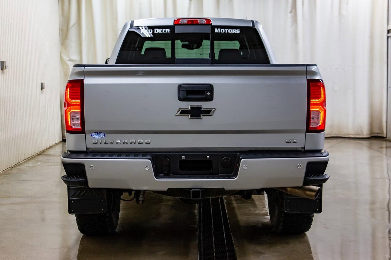 2017 Chevrolet Silverado 1500 4x4 Crew Cab LTZ Z71 Lift Leather Roof Nav Red Deer AB