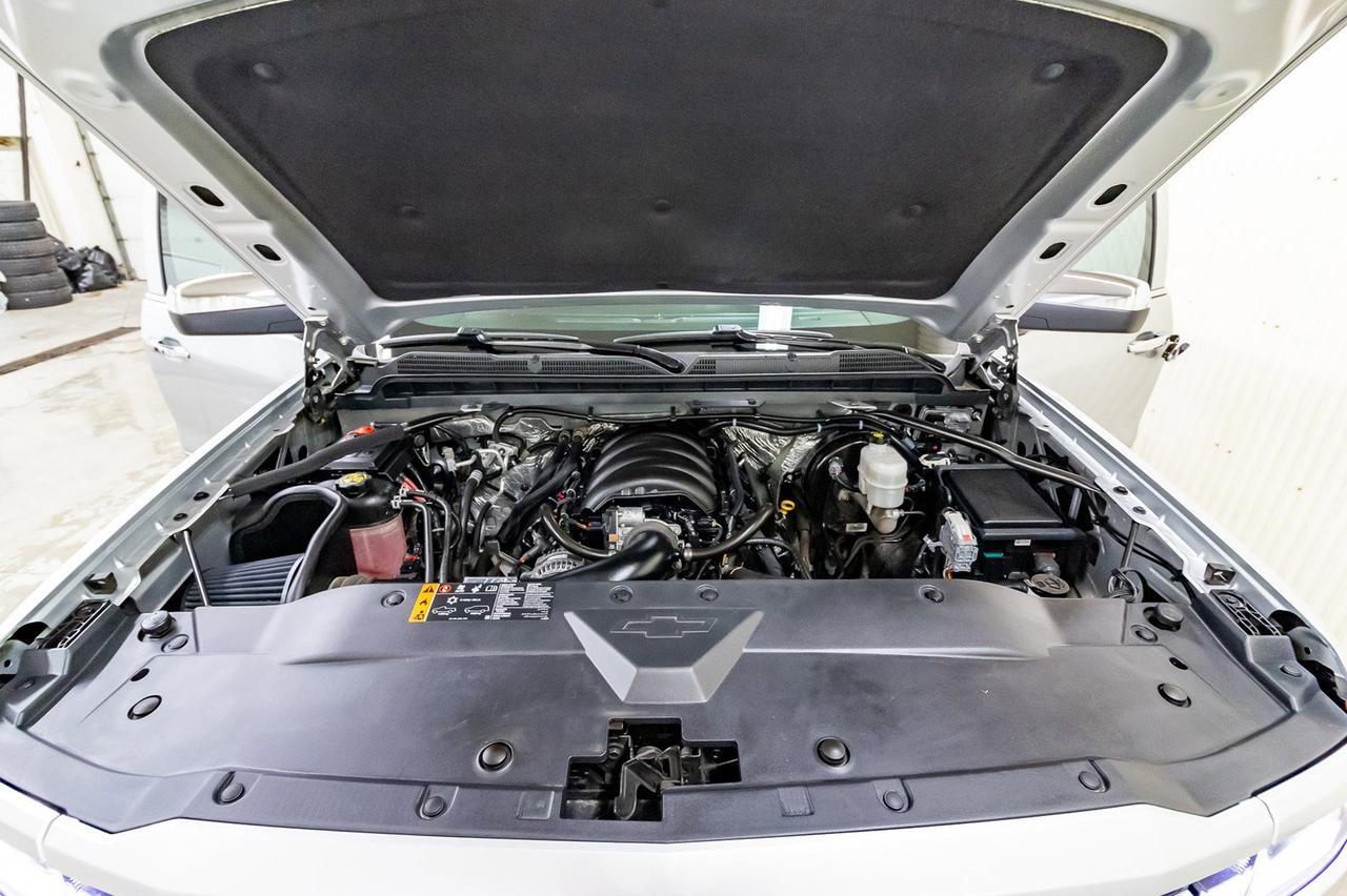 2017 Chevrolet Silverado 1500 4x4 Crew Cab LTZ Z71 Lift Leather Roof Nav Red Deer AB