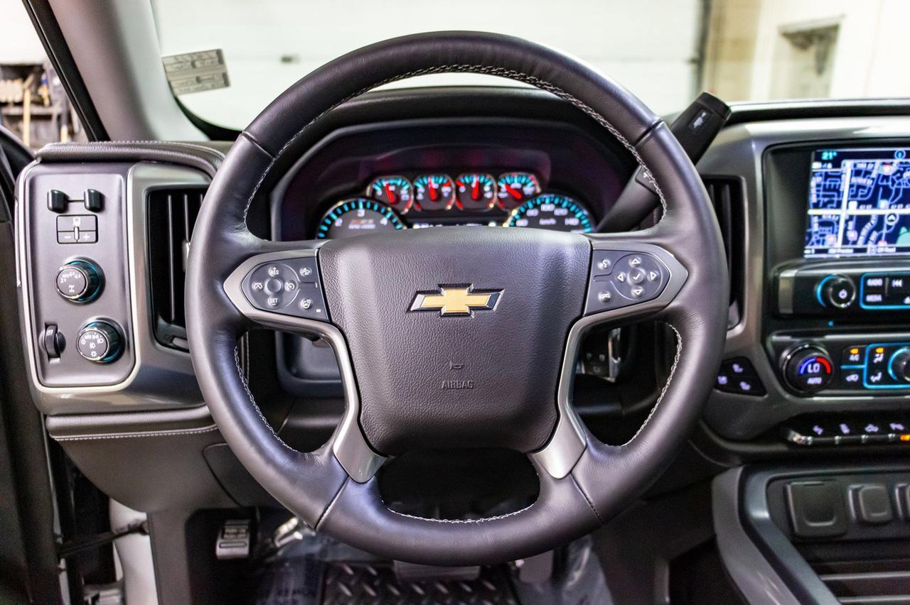 2017 Chevrolet Silverado 1500 4x4 Crew Cab LTZ Z71 Lift Leather Roof Nav Red Deer AB