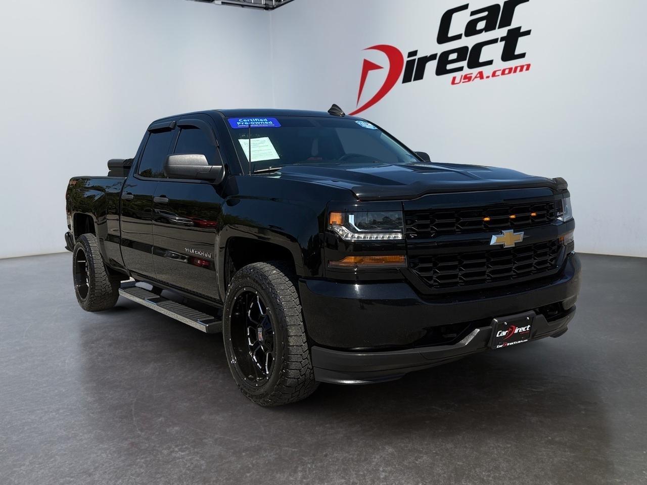2017 Chevrolet Silverado 1500 Custom, HUSKY BED TOOL BOX, RUNNING BOARDS, TOW PACKAGE, BACKUP CAMERA, REMOTE START, CUSTOM XD SERIES WHEELS, BACK TAILGATE LIGHT BAR, LOW MILES, CLEAN CARFAX, CRUISE THE ROAD IN THIS CUSTOM CHEVY!