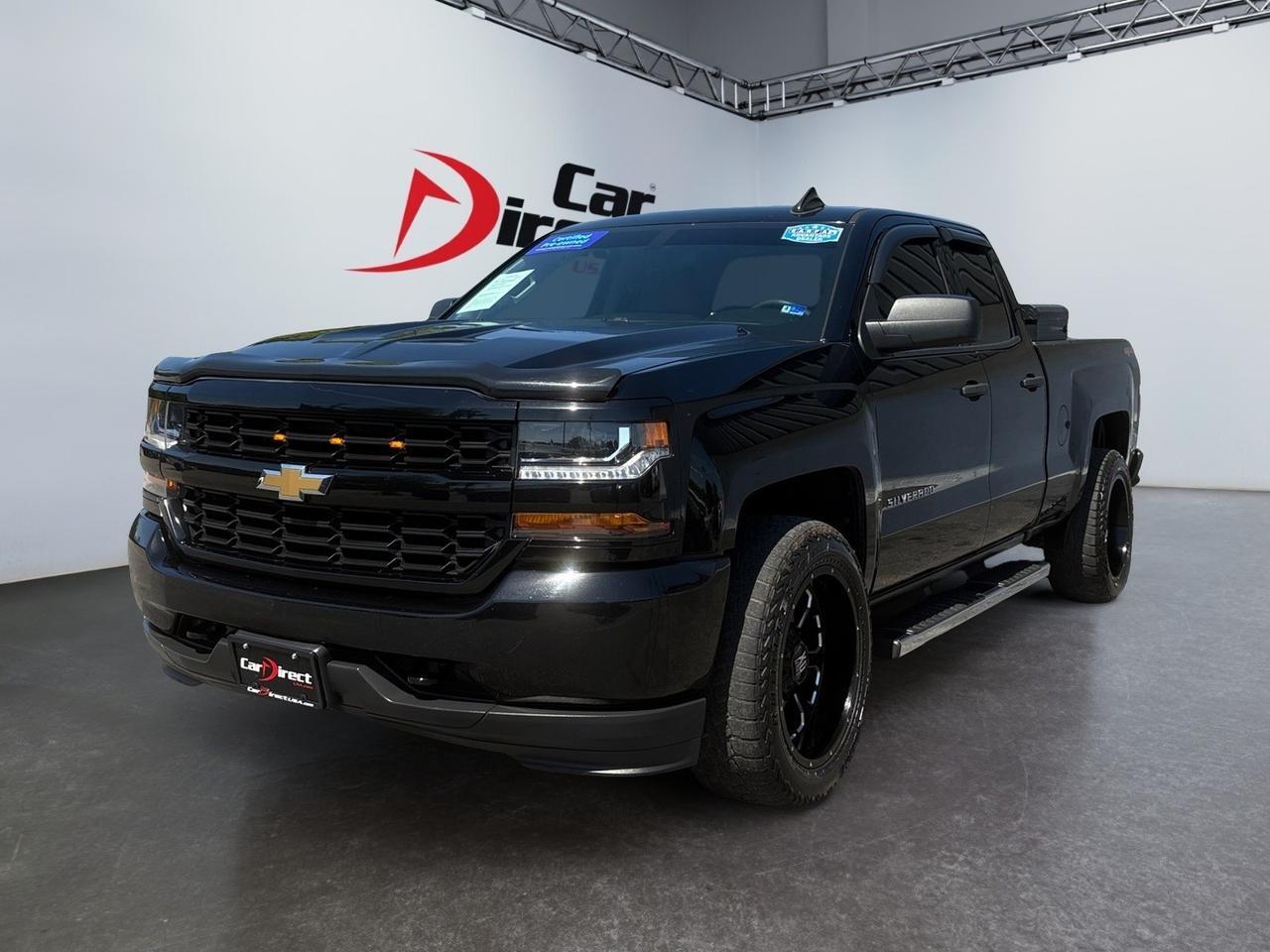 2017 Chevrolet Silverado 1500 Custom, HUSKY BED TOOL BOX, RUNNING BOARDS, TOW PACKAGE, BACKUP CAMERA, REMOTE START, CUSTOM XD SERIES WHEELS, BACK TAILGATE LIGHT BAR, LOW MILES, CLEAN CARFAX, CRUISE THE ROAD IN THIS CUSTOM CHEVY!