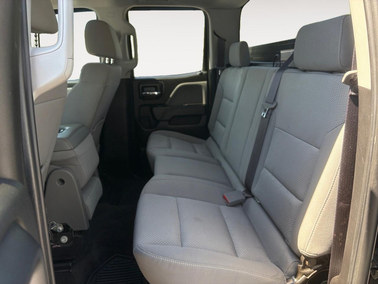 2017 Chevrolet Silverado 1500 Custom, HUSKY BED TOOL BOX, RUNNING BOARDS, TOW PACKAGE, BACKUP CAMERA, REMOTE START, CUSTOM XD SERIES WHEELS, BACK TAILGATE LIGHT BAR, LOW MILES, CLEAN CARFAX, CRUISE THE ROAD IN THIS CUSTOM CHEVY! Virginia Beach VA