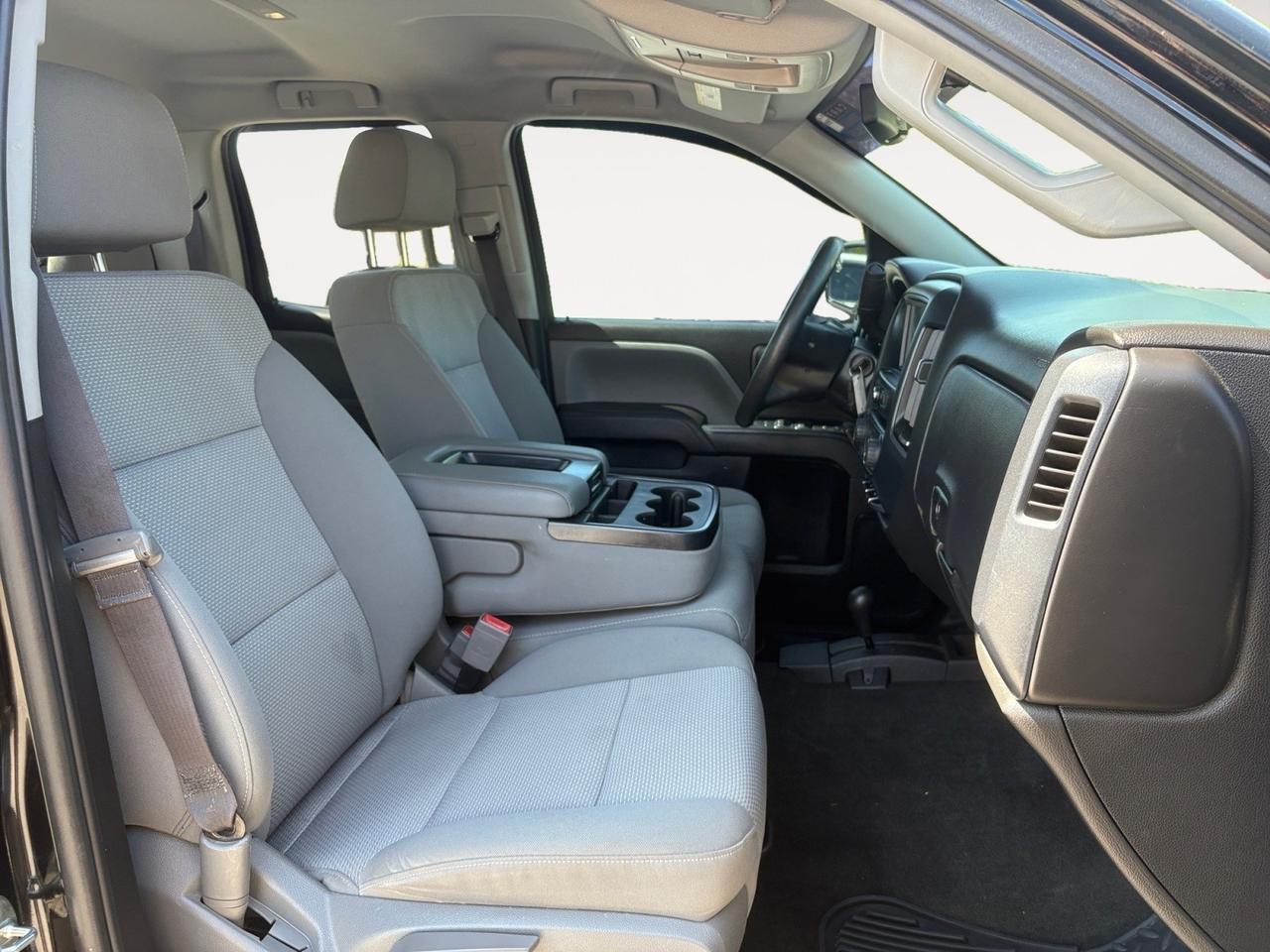 2017 Chevrolet Silverado 1500 Custom, HUSKY BED TOOL BOX, RUNNING BOARDS, TOW PACKAGE, BACKUP CAMERA, REMOTE START, CUSTOM XD SERIES WHEELS, BACK TAILGATE LIGHT BAR, LOW MILES, CLEAN CARFAX, CRUISE THE ROAD IN THIS CUSTOM CHEVY! Virginia Beach VA