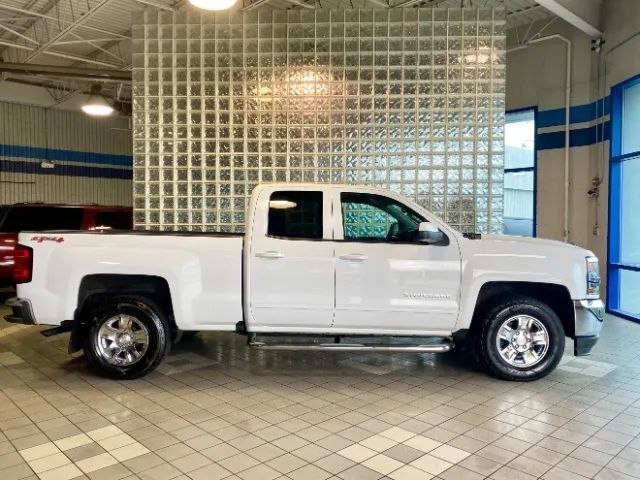 2017 Chevrolet Silverado 1500 Double Cab LT Pickup 4D 6 1/2 ft Cincinnati OH
