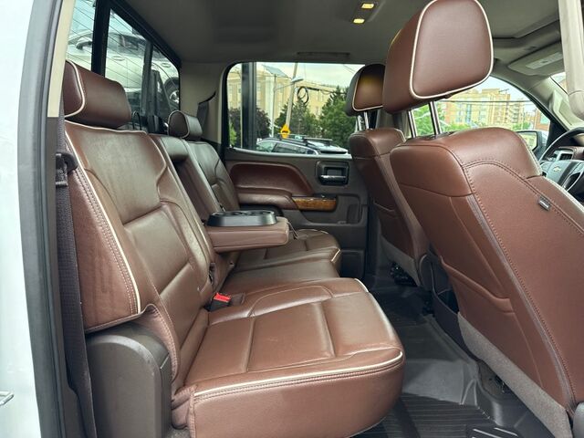 2017 Chevrolet Silverado 1500 High Country Crew Cab 4WD Arlington VA