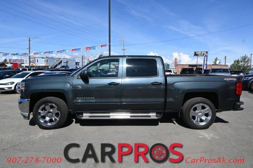 2017 Chevrolet Silverado 1500 LT - 5.3L V8 - 4X4 - Auto Start - Crew Cab - Chrome Wheels & Bumpers - Power Windows & Door Locks - Bluetooth - Backup Camera - Bedliner - Tow Package Anchorage AK