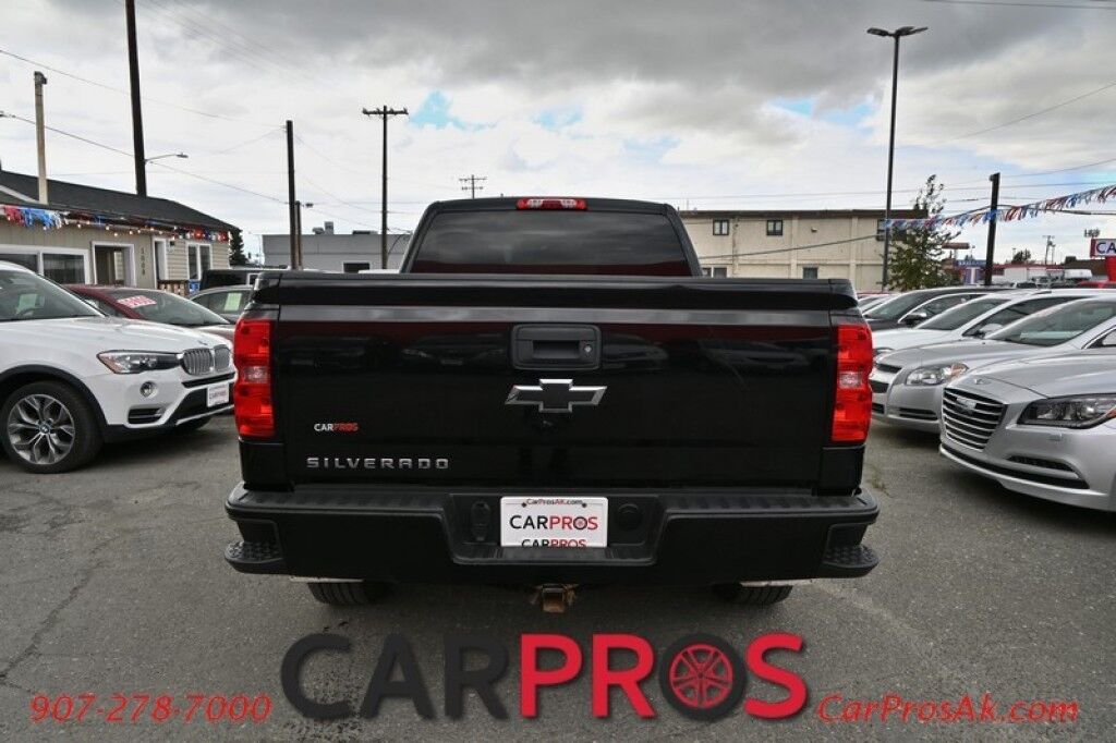 2017 Chevrolet Silverado 1500 LT - 5.3L V8 - 4X4 - Crew Cab - Remote Start - Power Windows & Door Locks - Bluetooth - Backup Camera - Spray In Bedliner - Tow Package - 1 Owner Anchorage AK