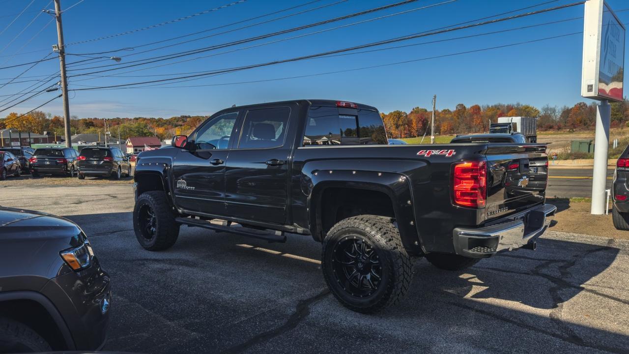 2017 Chevrolet Silverado 1500 LT 4WD Crew Cab Tallmadge OH