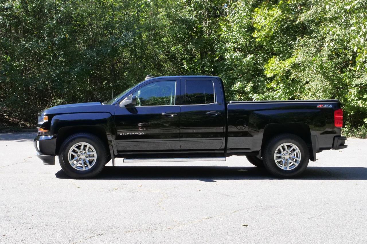 2017 Chevrolet Silverado 1500 LT 4X4 / All Star Edition / 5.3L V8 High Point NC