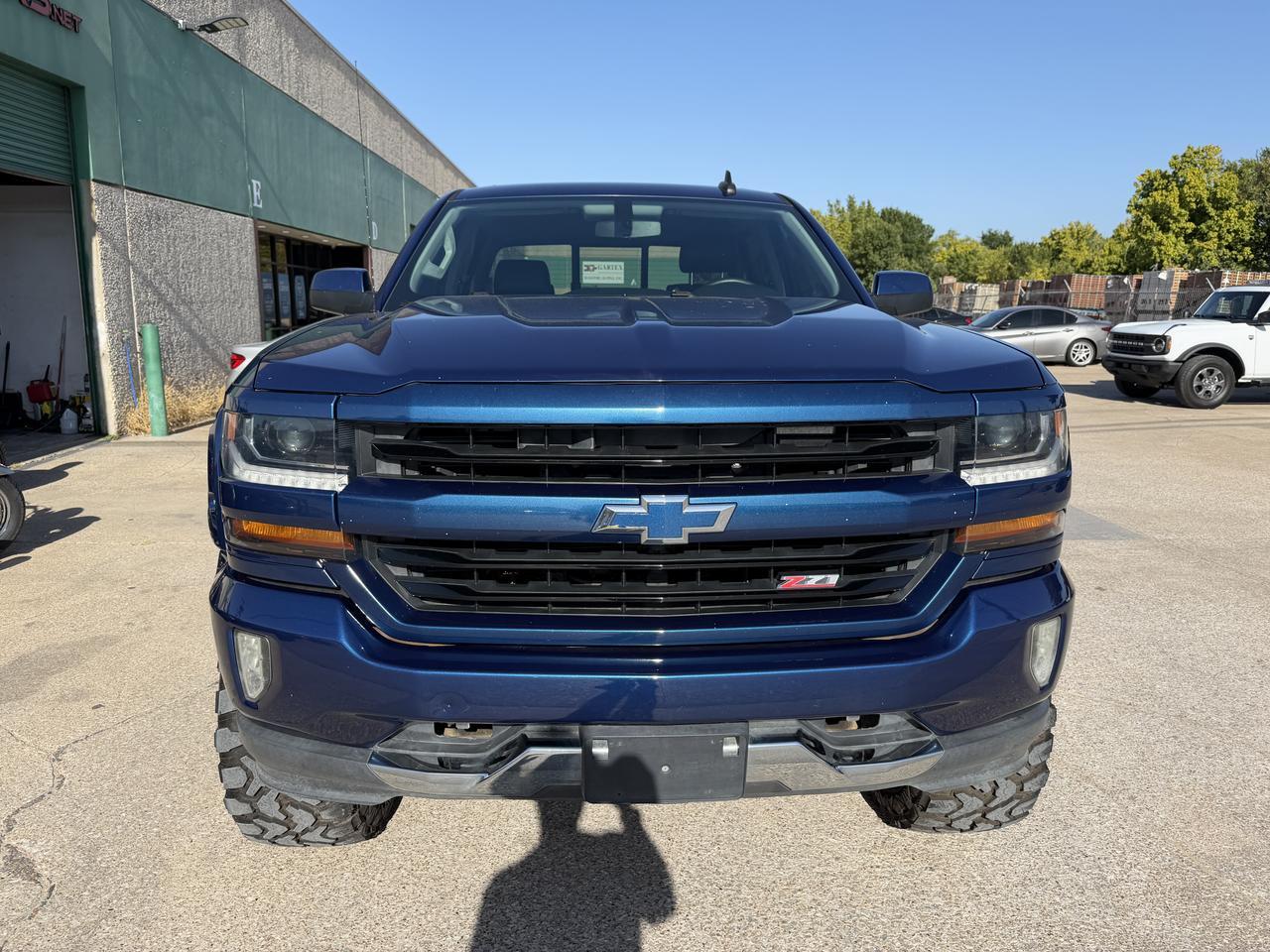 2017 Chevrolet Silverado 1500 LT ALL STAR EDITION.PLUSPCKG.NAV.  6" LIFT. 20" CUSTOM WHEELS. 37" TIRES. RARE APEX EDITION. Dallas TX