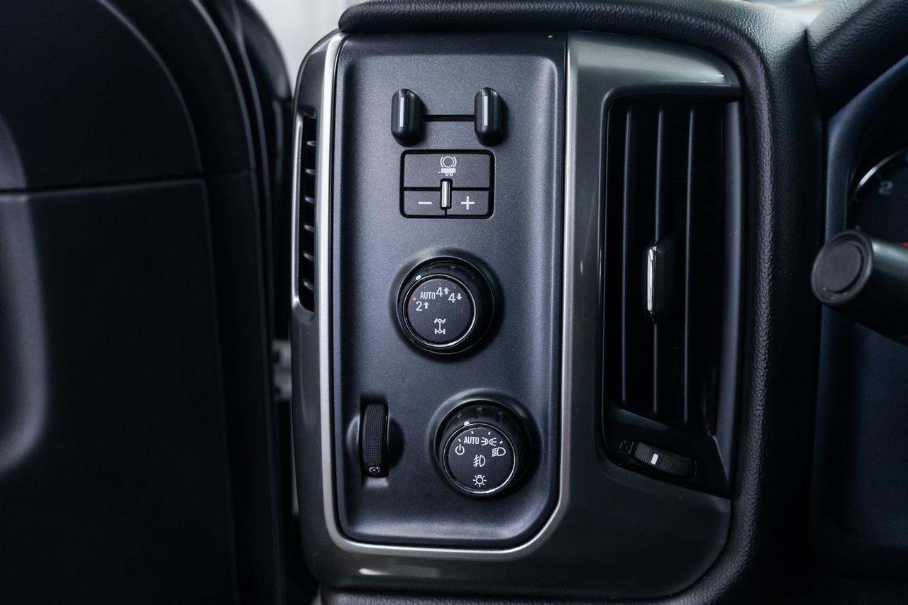 2017 Chevrolet Silverado 1500 LT Back-Up Camera Front Bench Seat 4WD Portland OR